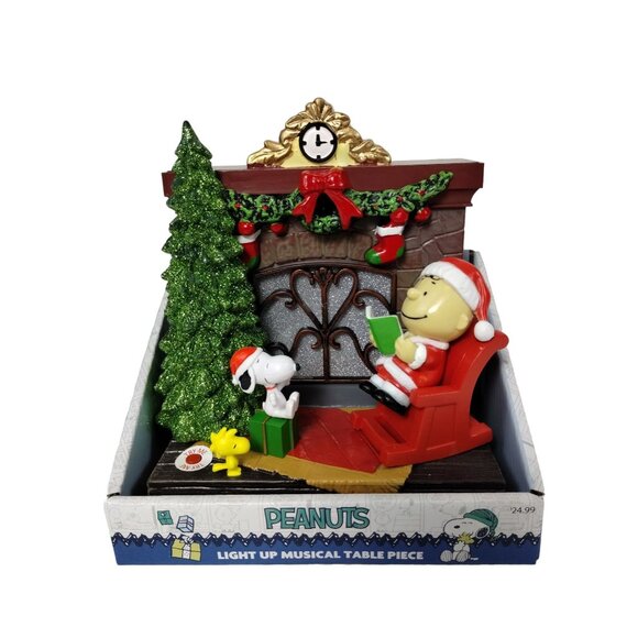 Peanuts Charlie Brown and Snoopy Cozy Fireplace Musical Decoration Lights Up New - Picture 5 of 6
